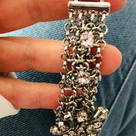 BR Collection Rhinestone Bracelet - Picture 7 of 8